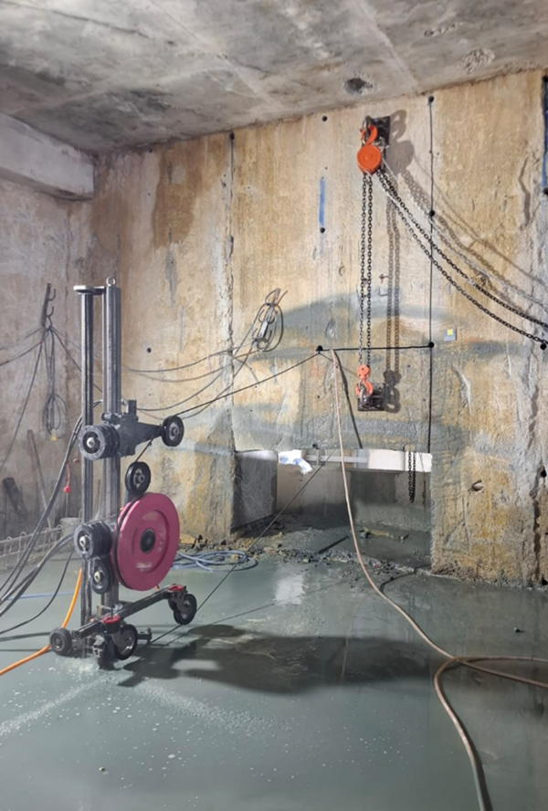 Removing Knock down panel at Cross Island Line Wire cutting